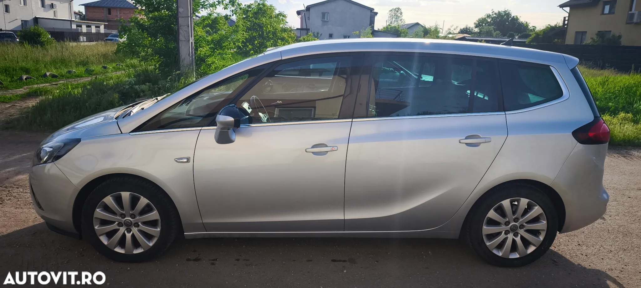 Opel Zafira Tourer 1.4 Start/Stop Enjoy - 4