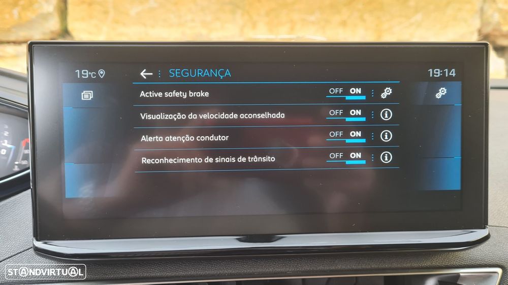 Peugeot 5008 1.5 BlueHDi Allure Pack - 28