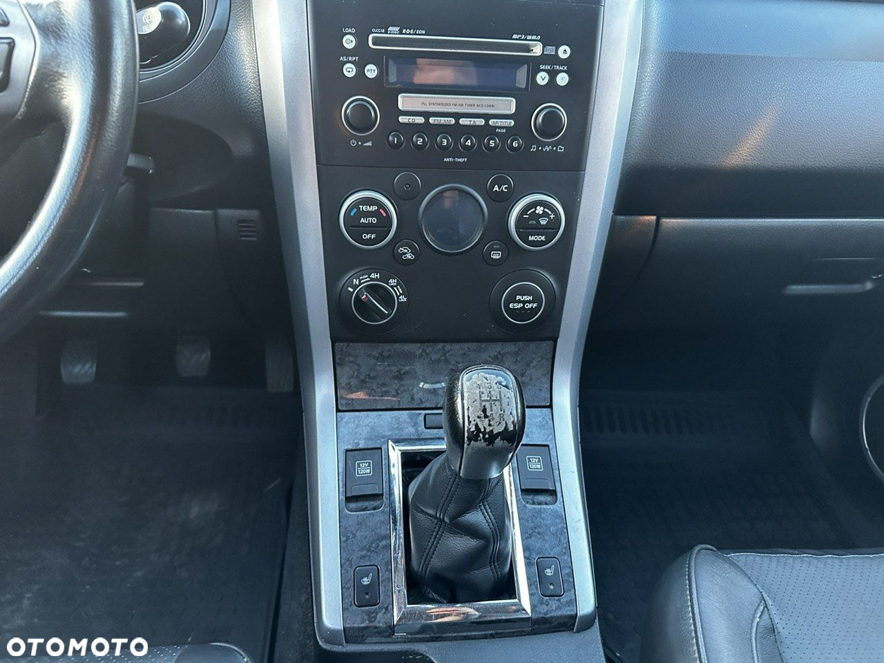 Suzuki Grand Vitara 1.9 DDiS Premium - 15