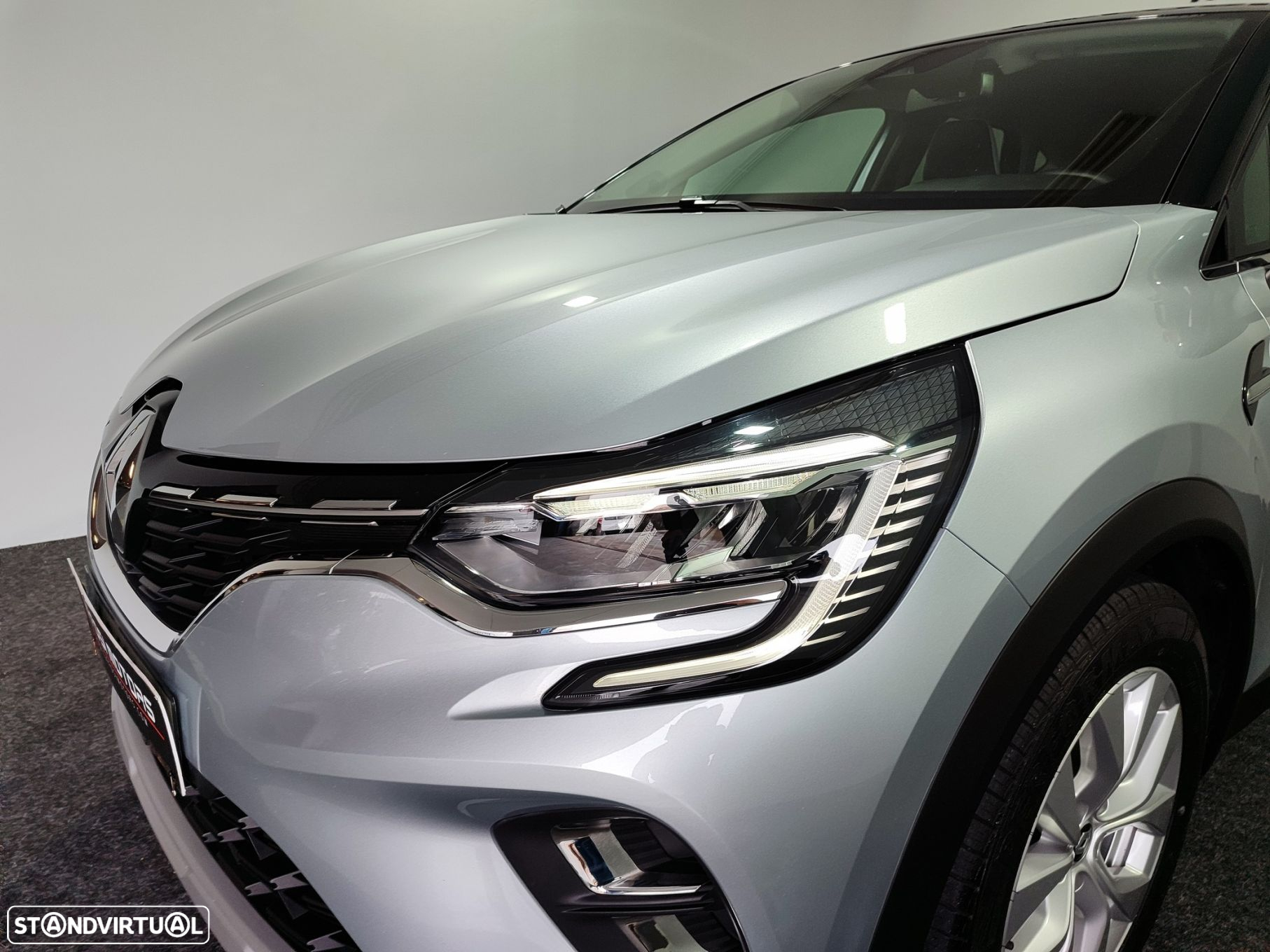 Renault Captur 1.6 E-Tech Plug-In Intens - 4