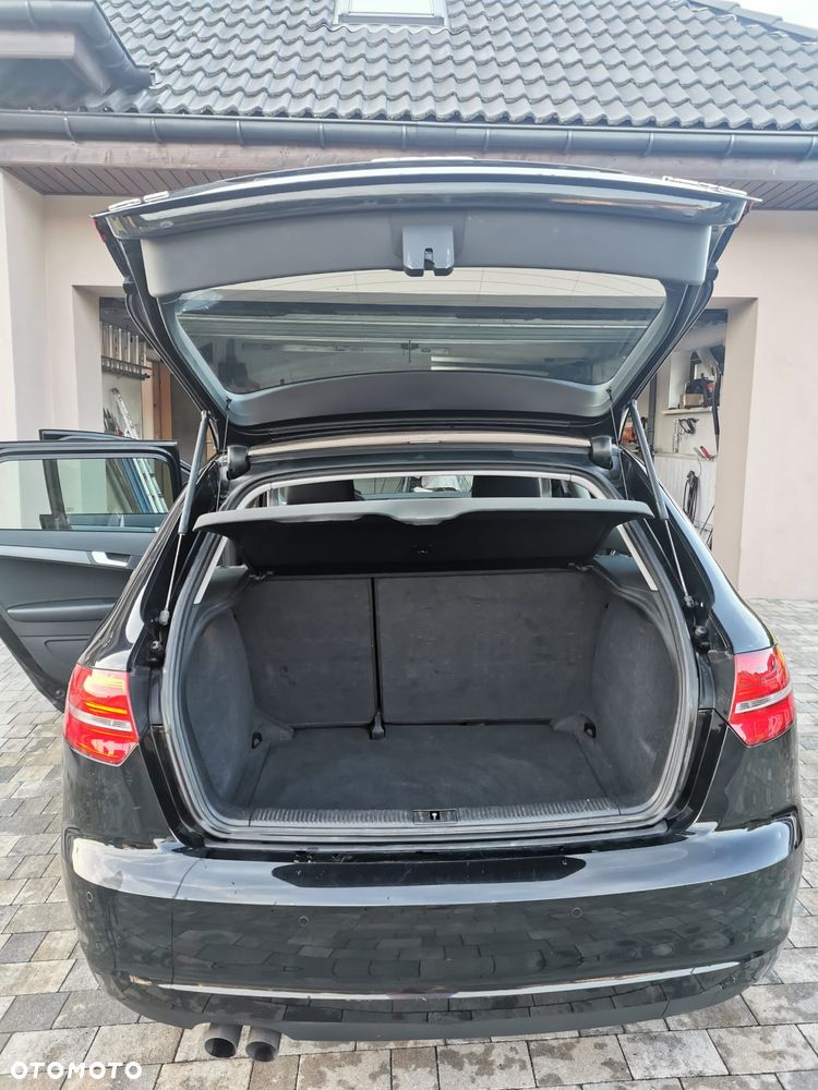 Audi A3 Sportback - 10