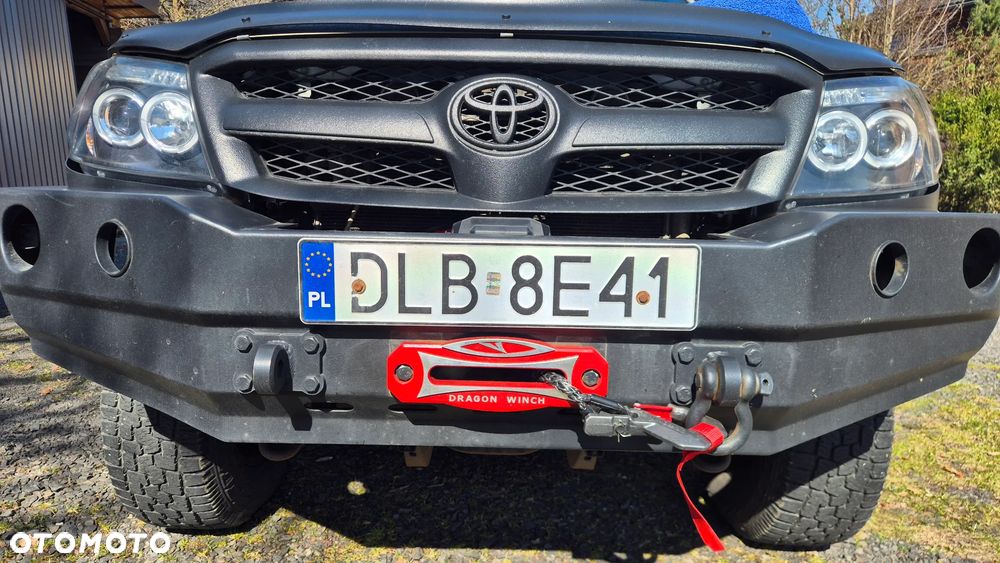 Toyota Hilux 2.5 D-4D SR5 - 7