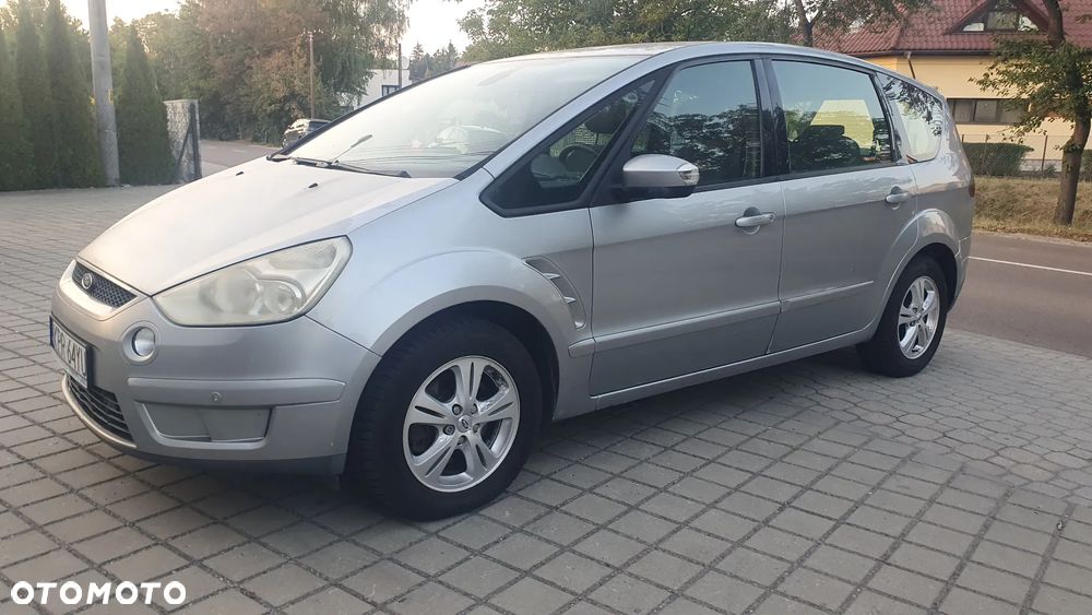 Ford S-Max - 15