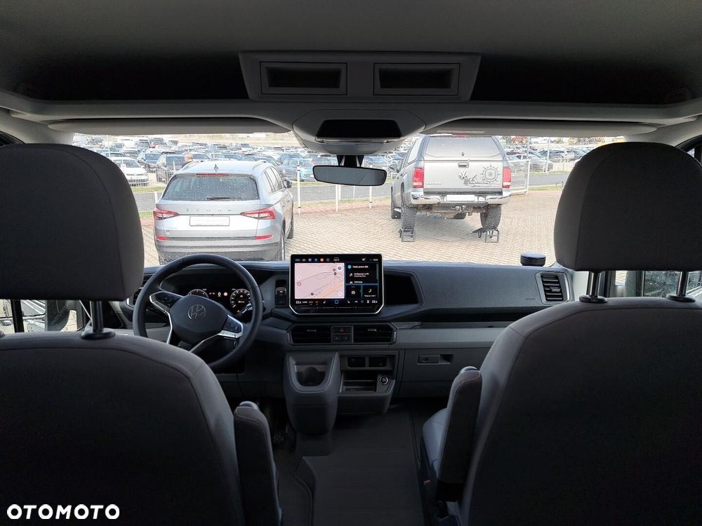 Volkswagen Grand California Grand California 600 DMC 3500kg silnik: 2,0 l TDI EURO VI-e SCR / 163KM/skrzynia biegów: Przedni napęd automatyczna 8-biegowa rozstaw osi: 3640 mm - 34