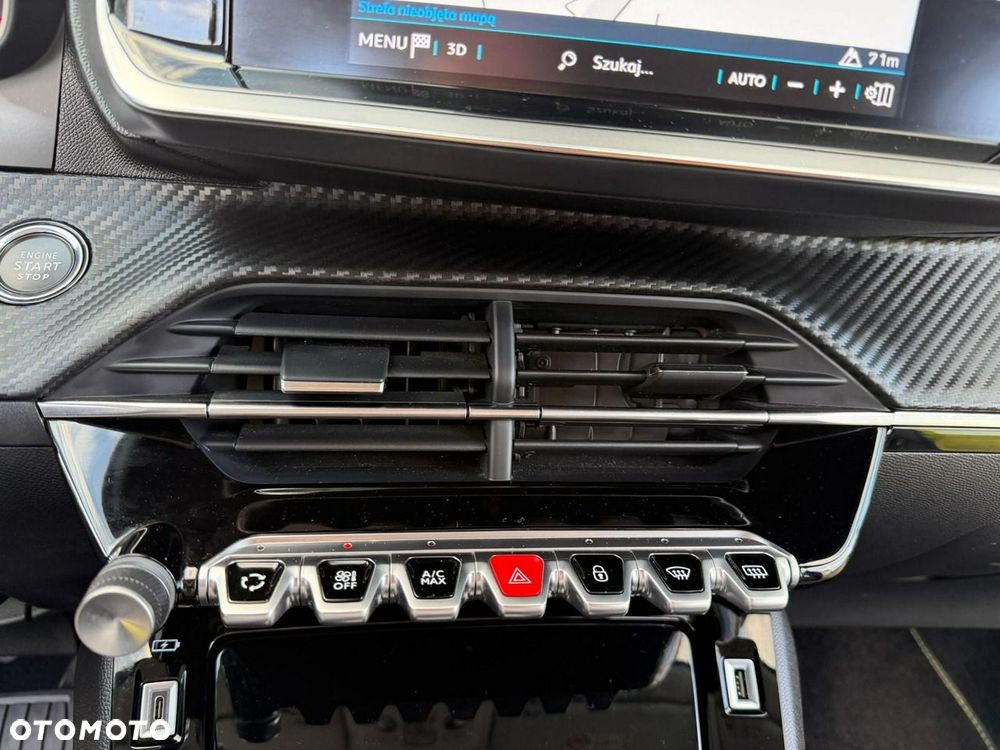 Peugeot 208 50kWh Active - 21