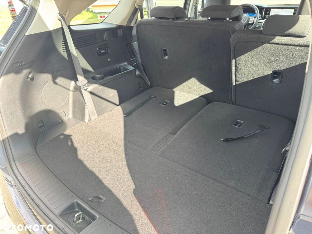 Kia Sorento 1.6 T-GDI HEV L 7os - 23