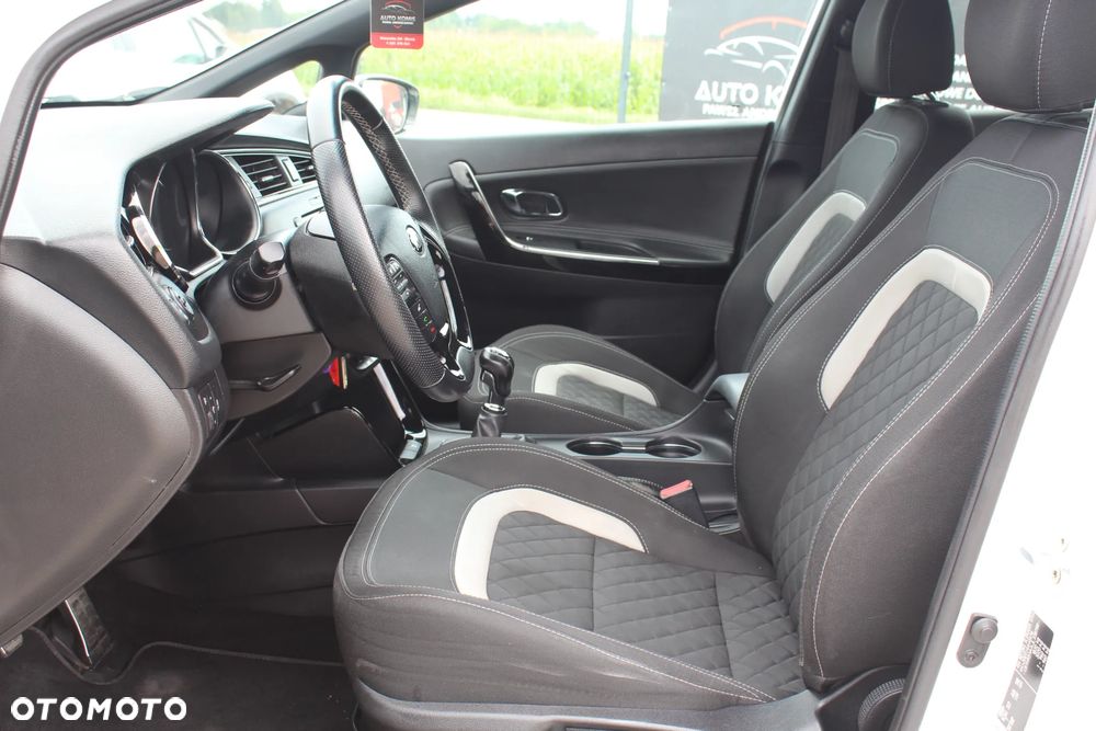Kia Ceed 1.0 T-GDI ISG GT Line - 14