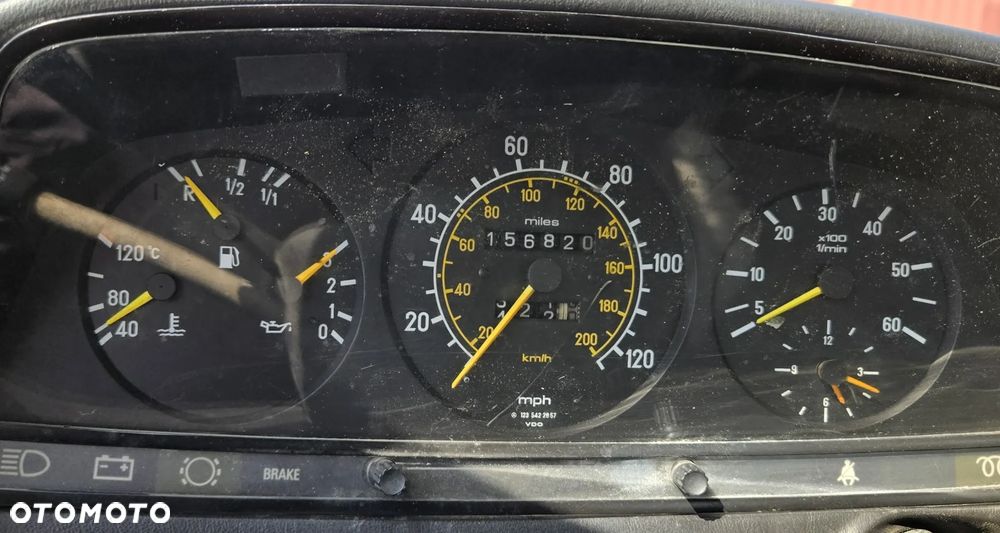 Mercedes-Benz W123 - 8
