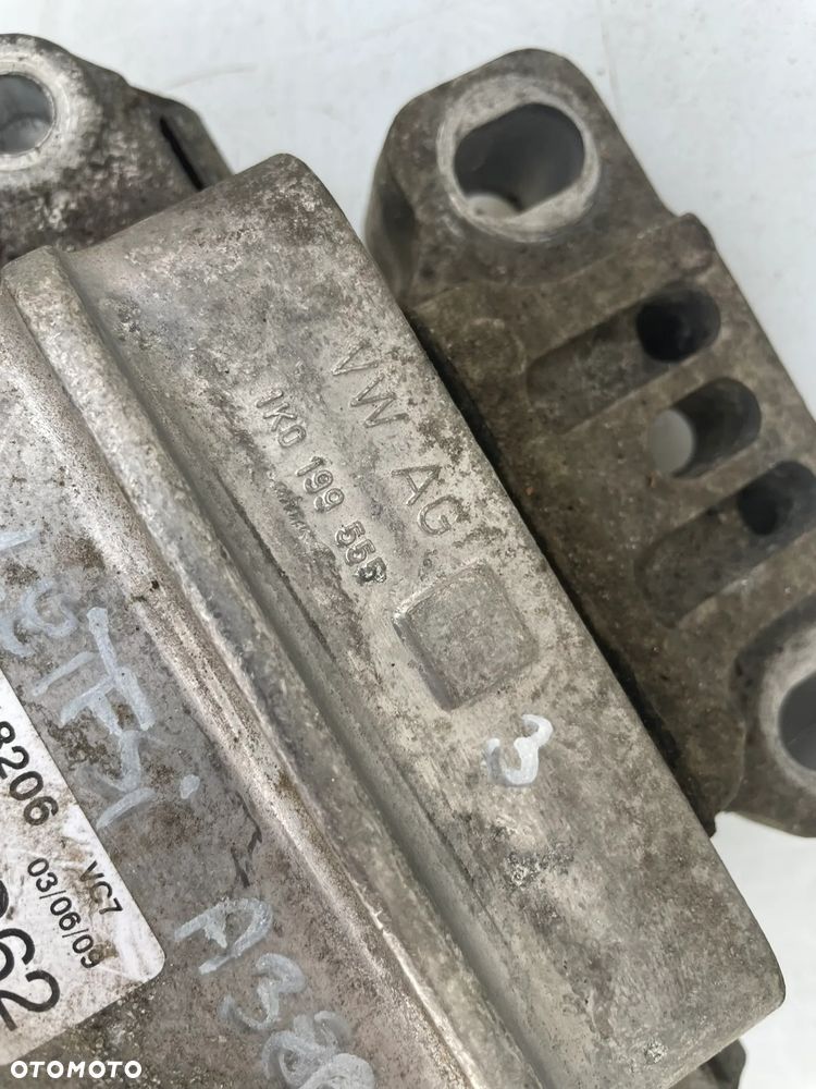 PODUSZKA ŁAPA VW GOLF V AUDI A3 8P  1.8 TFSI CDAA 1K0199555BC - 3