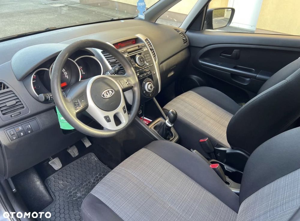 Kia Venga 1.6 CRDi 128 ISG Edition 7 - 6