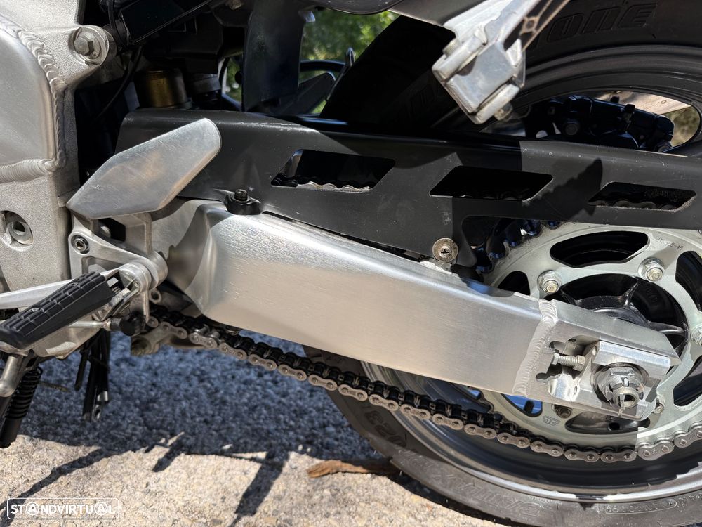 Yamaha FZR 1000 EXUP - 21