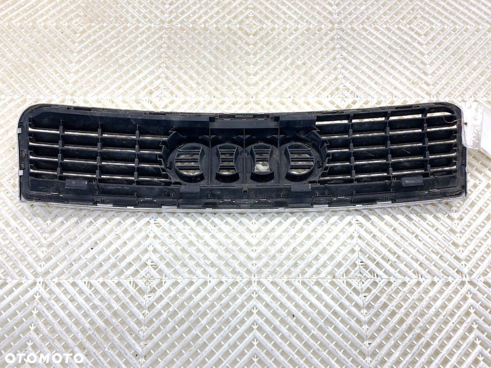ATRAPA GRILL  AUDI A4 B6 (8E2) 2000 - 2005 1.9 TDI 96 kW [130 KM] olej napędowy 2000 - 2004 - 2