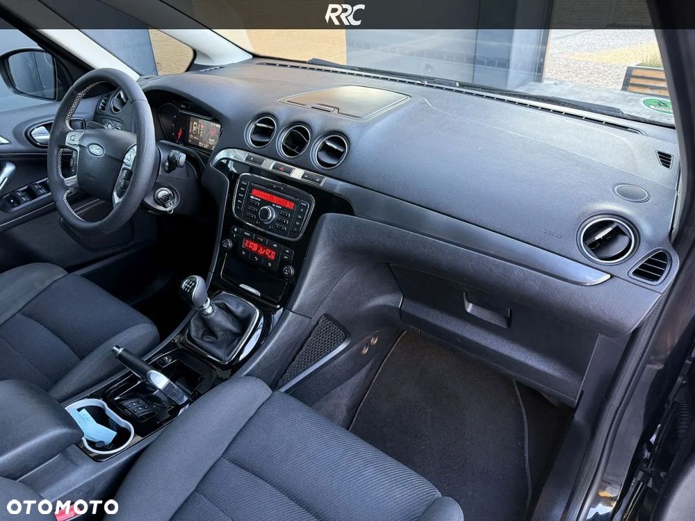 Ford S-Max 2.0 TDCi DPF Titanium - 22