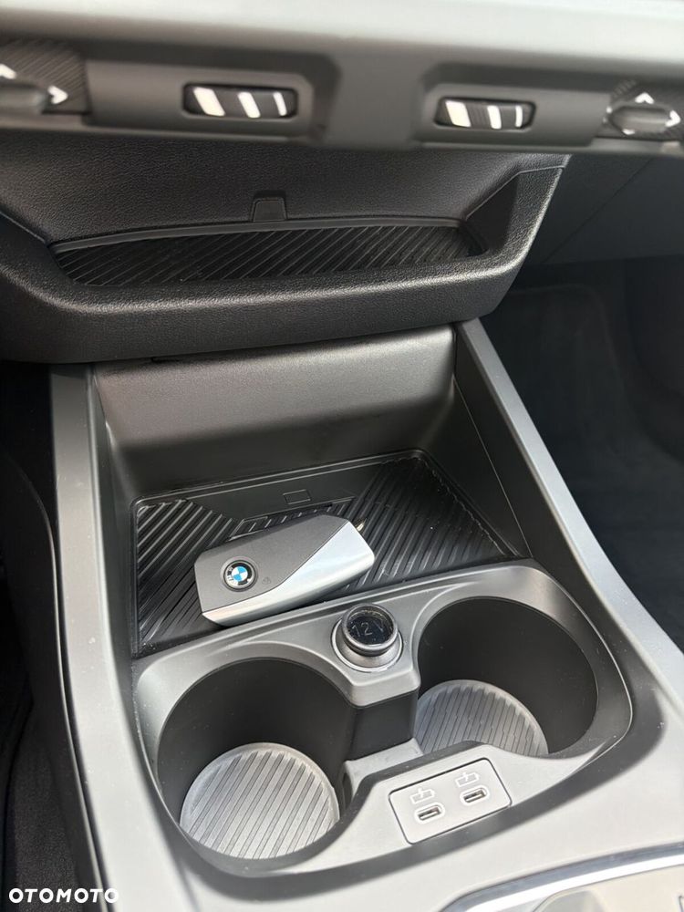 BMW Seria 1 - 21