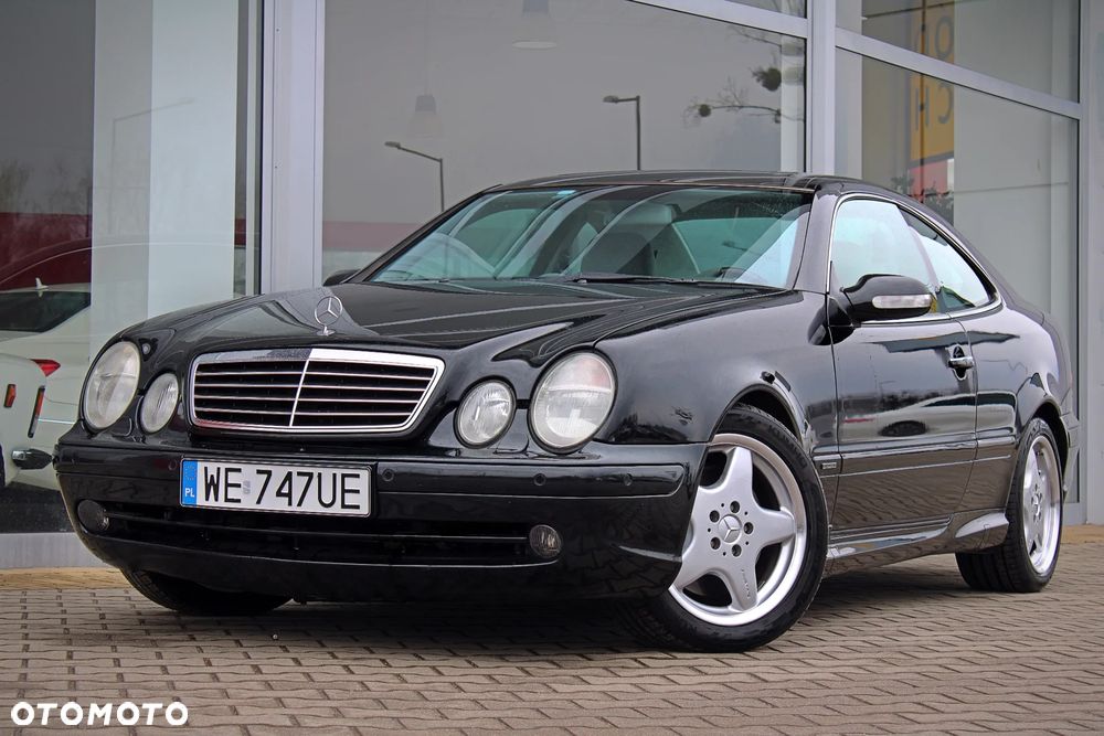 Mercedes-Benz CLK - 12