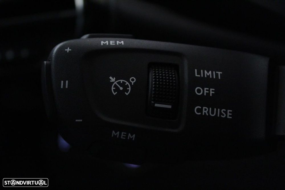 DS DS7 7 1.5 BlueHDi Performance Line EAT8 - 25