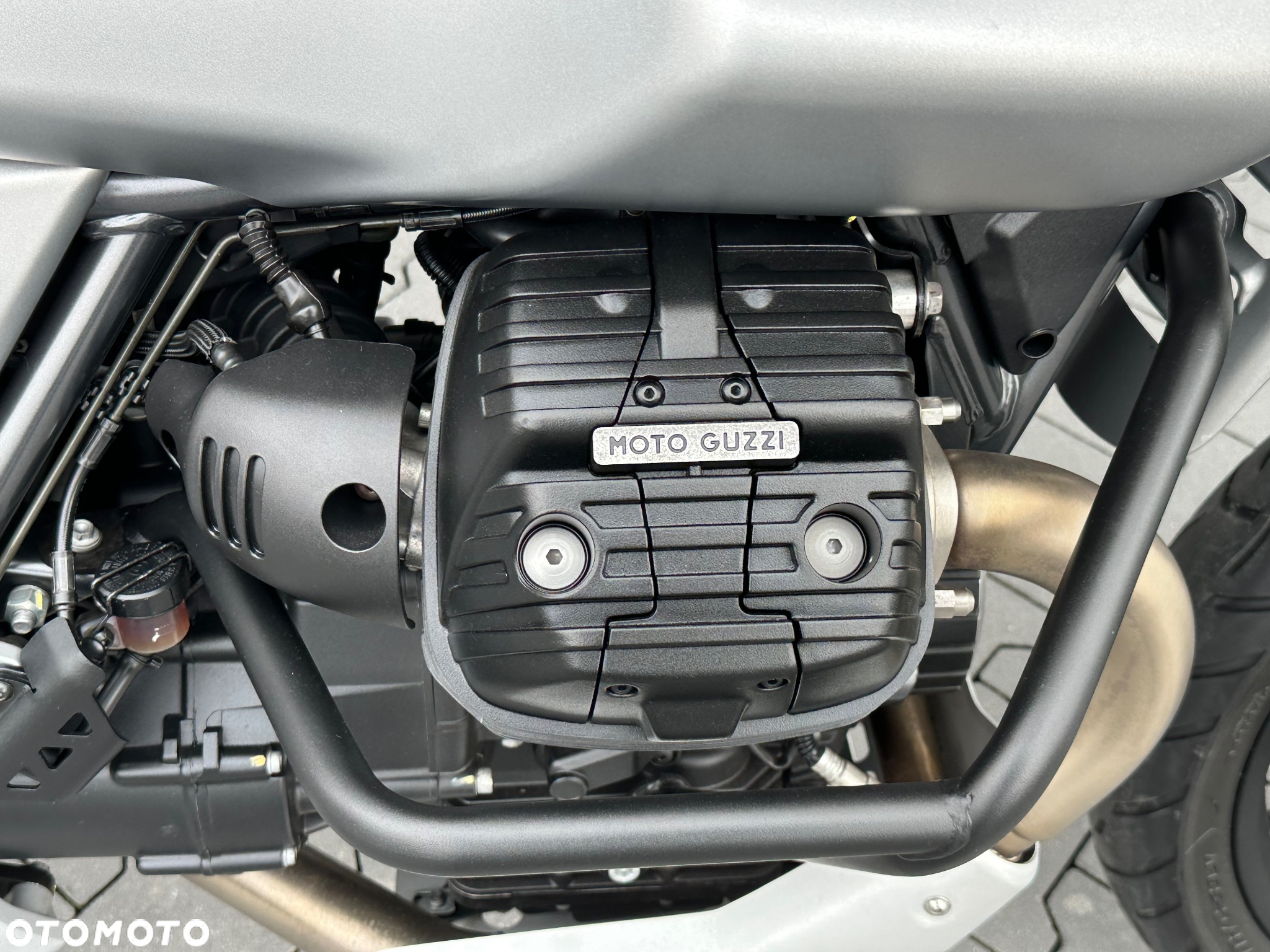 Moto Guzzi V85 - 15