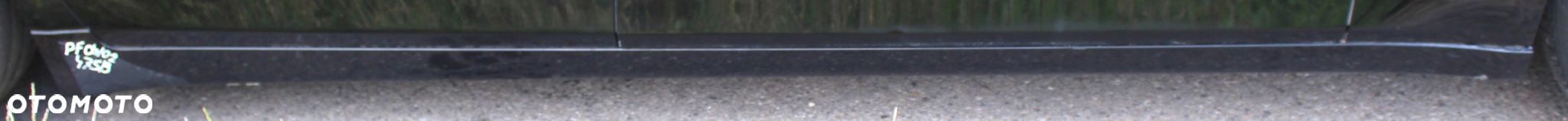 LISTWA PROGOWA PRAWA F02 475 BLACK SAPPHIRE - 1