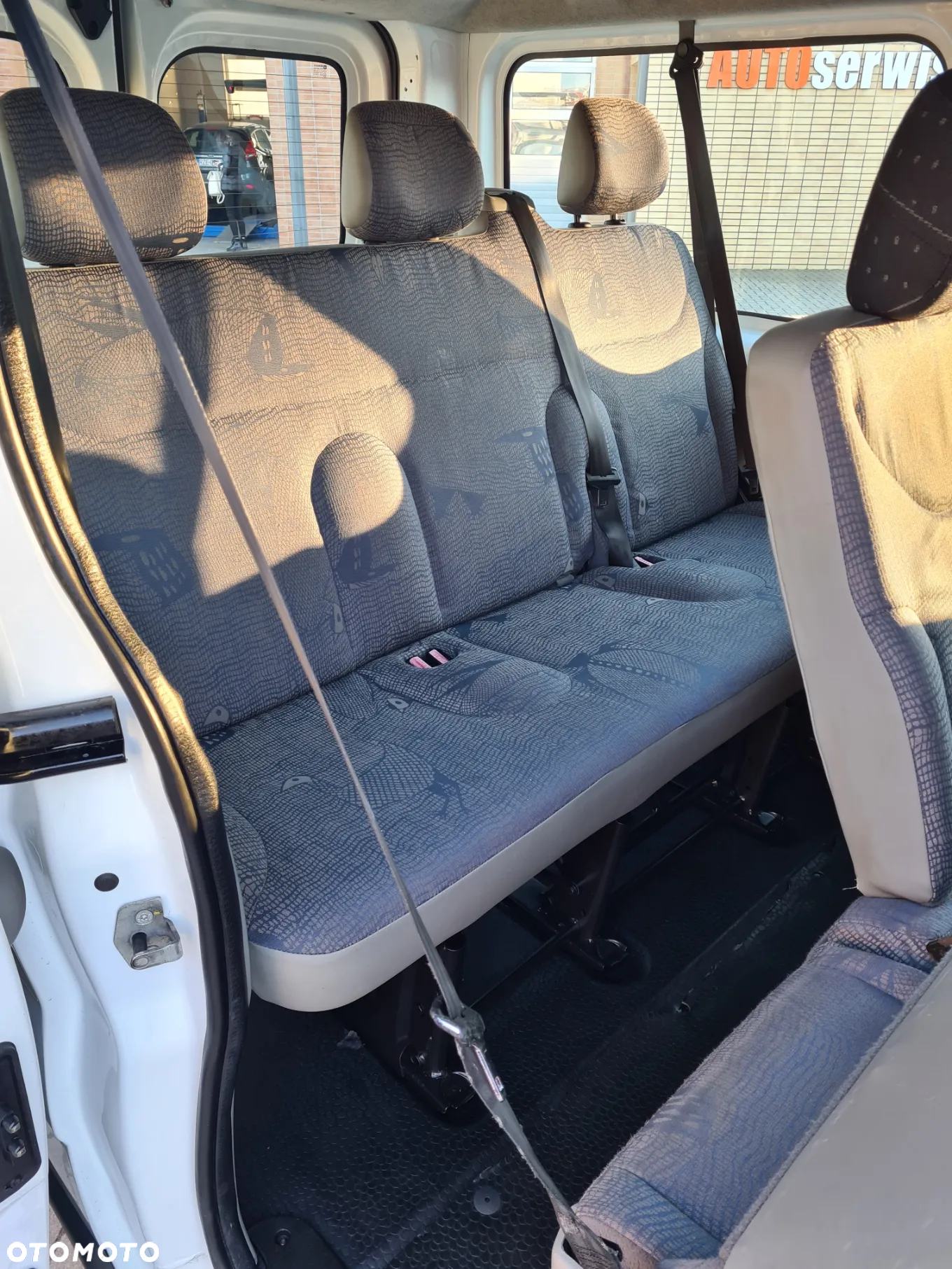 Renault Trafic 1.9 dCi L2H1 - 21