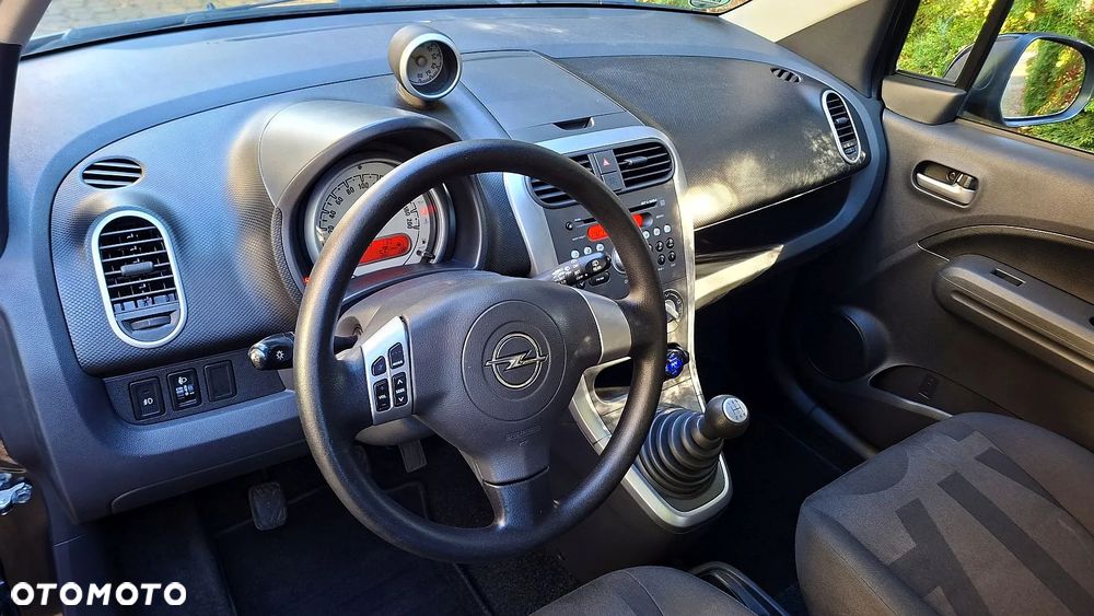 Opel Agila 2010 photo 4