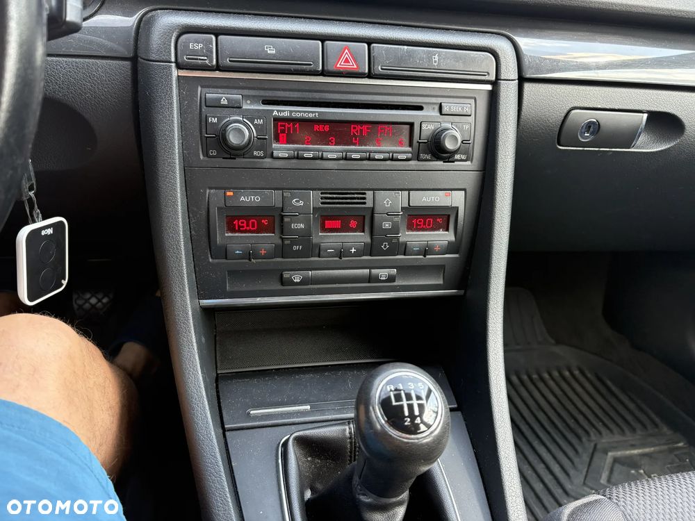 Audi A4 Avant 1.9 TDI - 9
