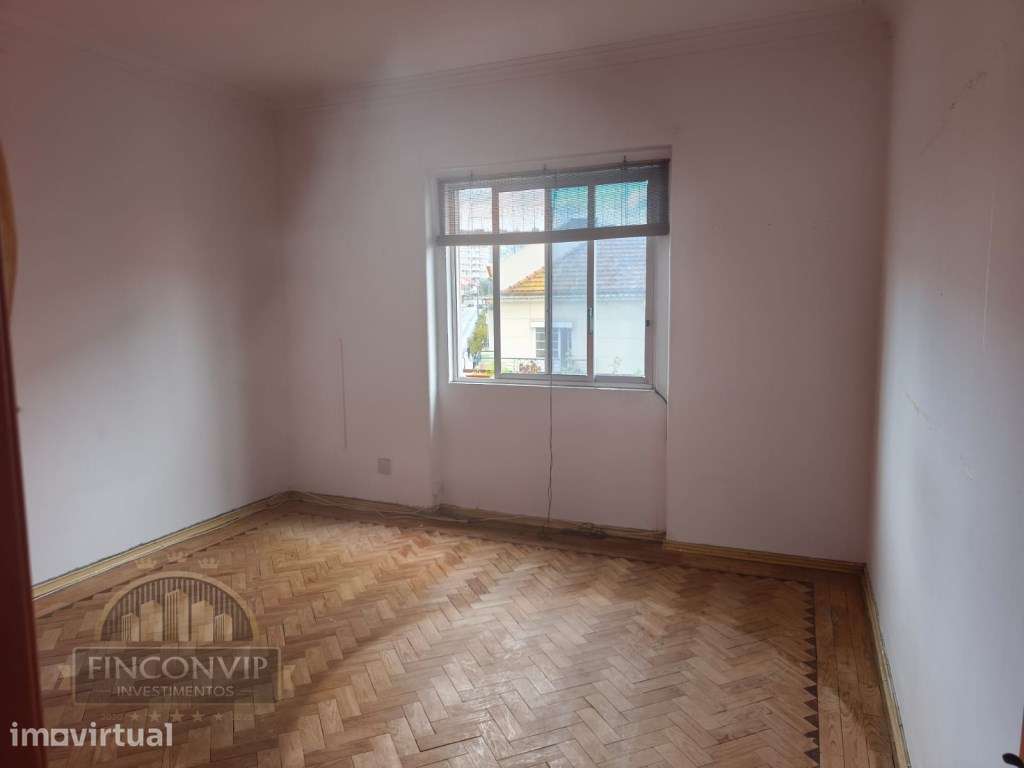 Apartamento T2 em Almada, Totalmente remodelado - Grande imagem: 3/16
