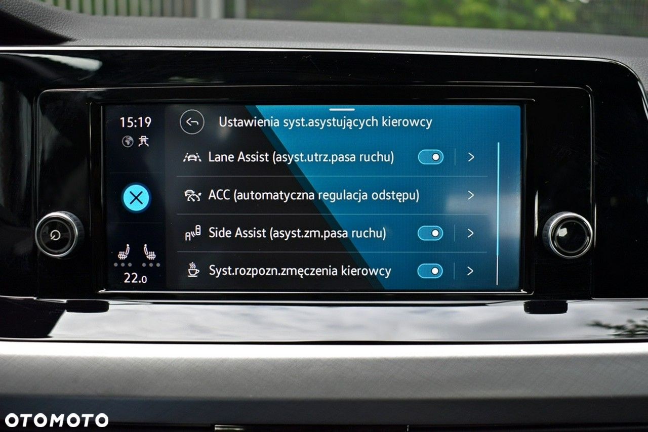 Volkswagen Golf VIII 1.5 TSI EVO Life - 22