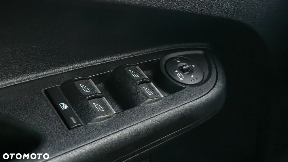 Ford EcoSport - 24
