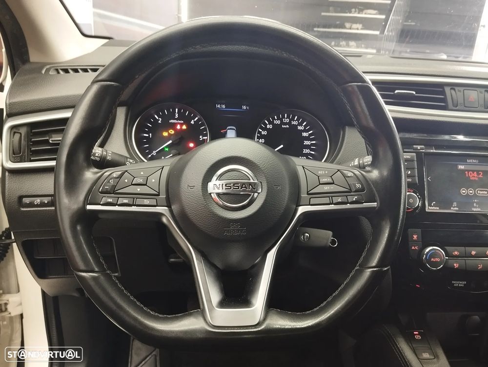 Nissan Qashqai 1.5 dCi Acenta C/Barras de Tejadilho - 19