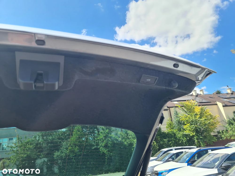 Skoda Octavia 1.5 TSI e-Tec Sportline DSG - 8