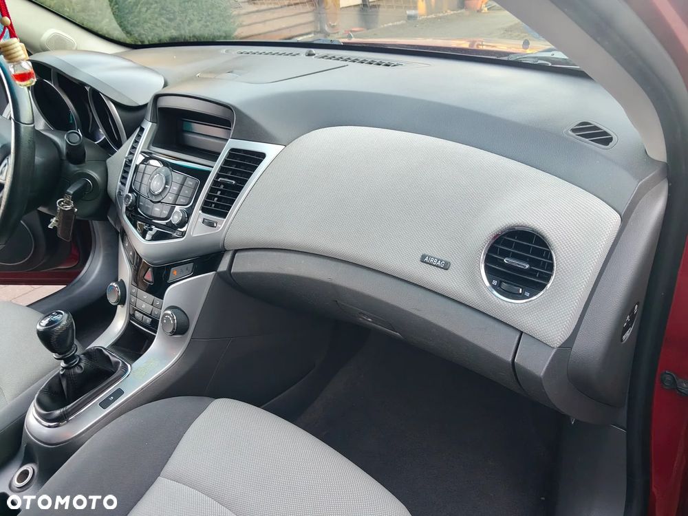 Chevrolet Cruze 1.8 LS (klm) - 16