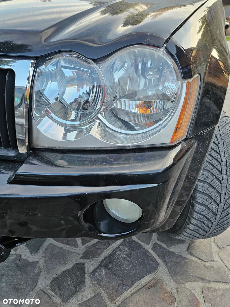 Jeep Grand Cherokee - 8