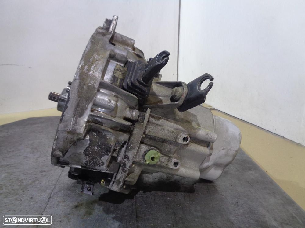 CAIXA VELOCIDADES RENAULT MEGANE SCENIC 1997 - 7