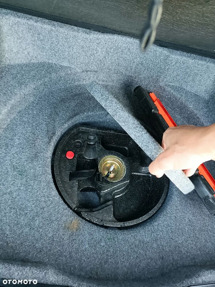 BMW Seria 3 318i Edition Lifestyle - 15