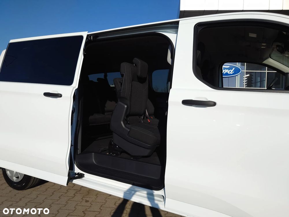 Ford Transit Kombi L2H2 Trend - 19