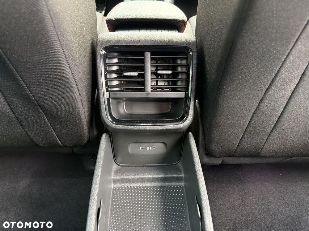 Skoda Octavia 2.0 TSI RS DSG - 21