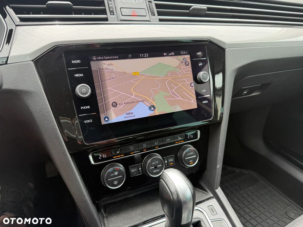 Volkswagen Passat 2.0 TDI Business DSG - 10