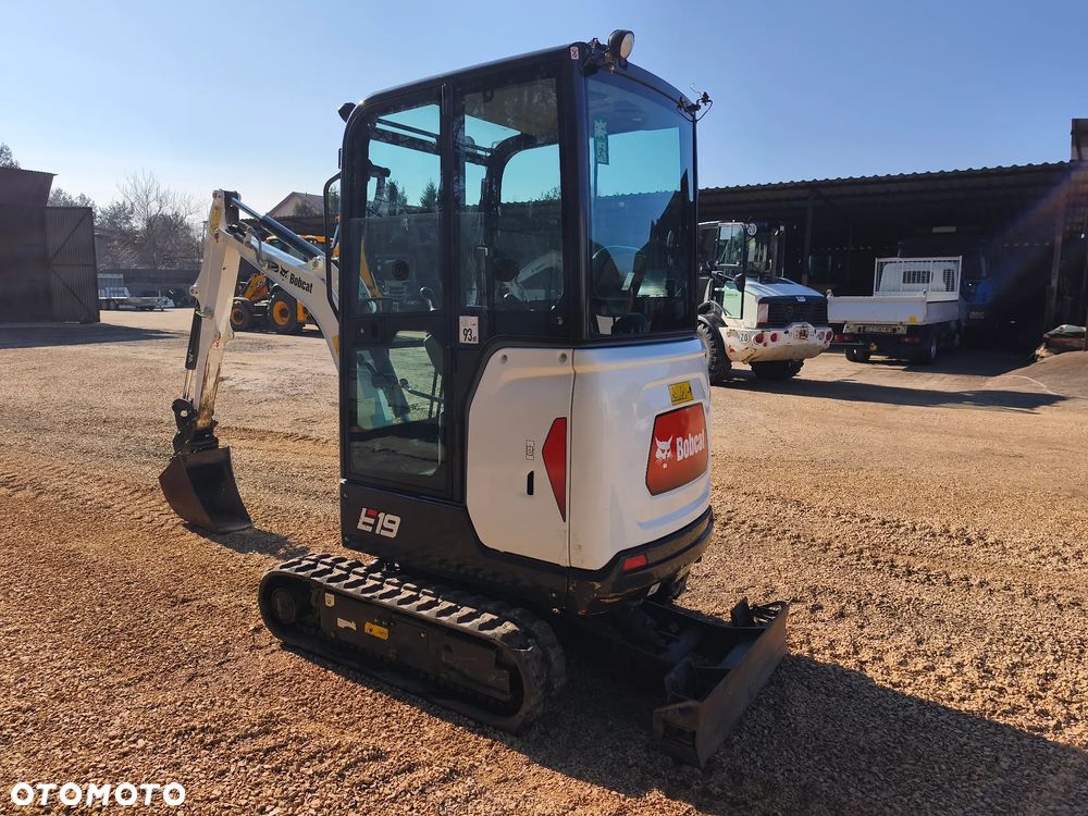 Case CX18 - Bobcat E19 - Yanmar SV18 - STAN IDEALNY - 16