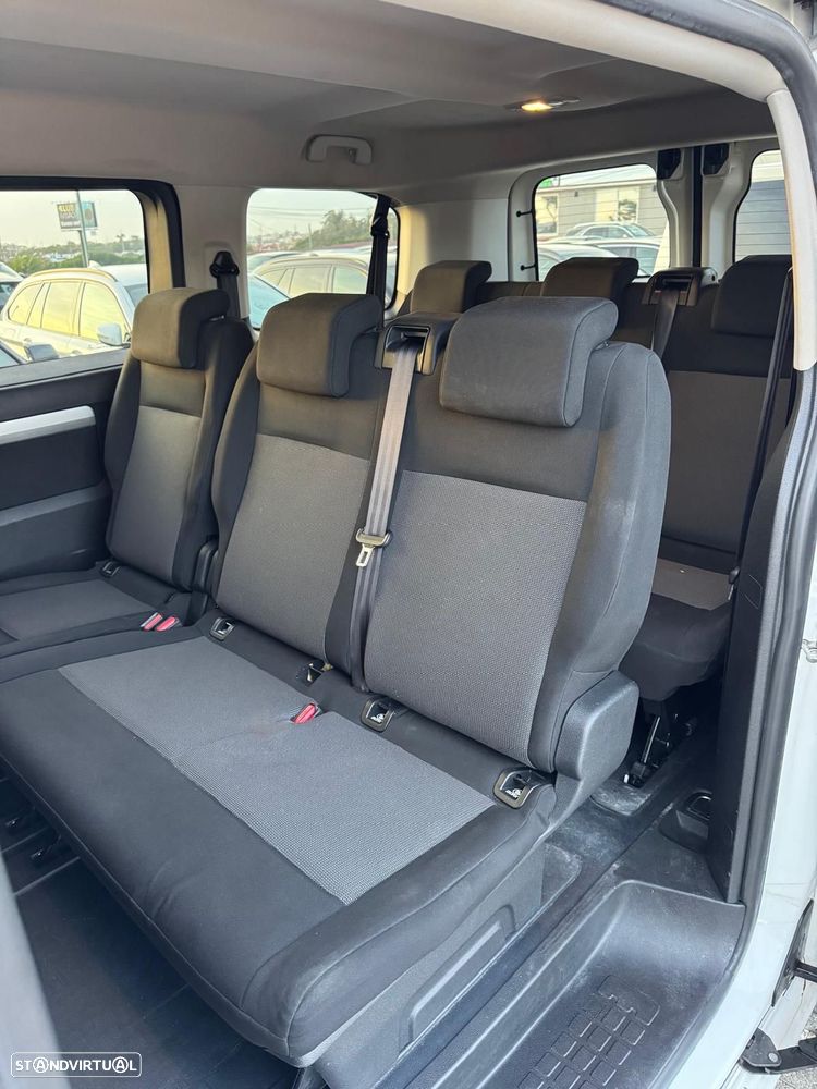 Peugeot Traveller 1.5 BlueHDi L2H1 Allure Standard - 18