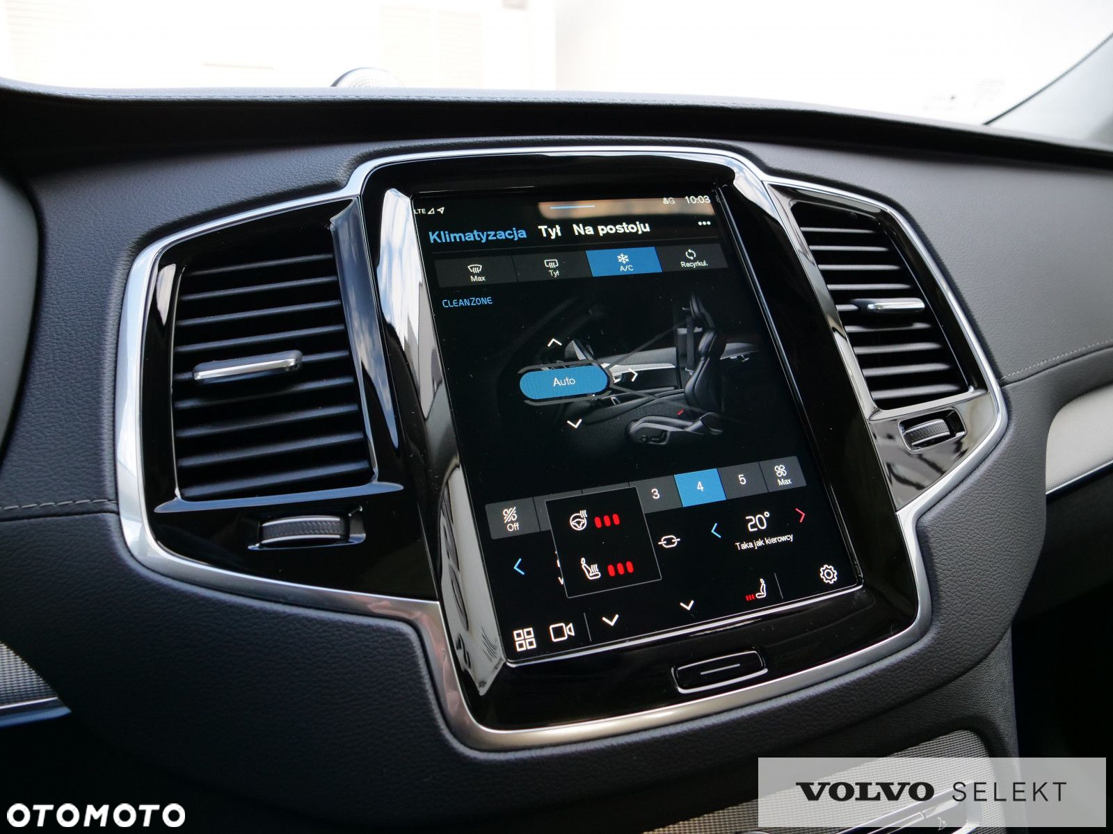 Volvo XC 90 - 32