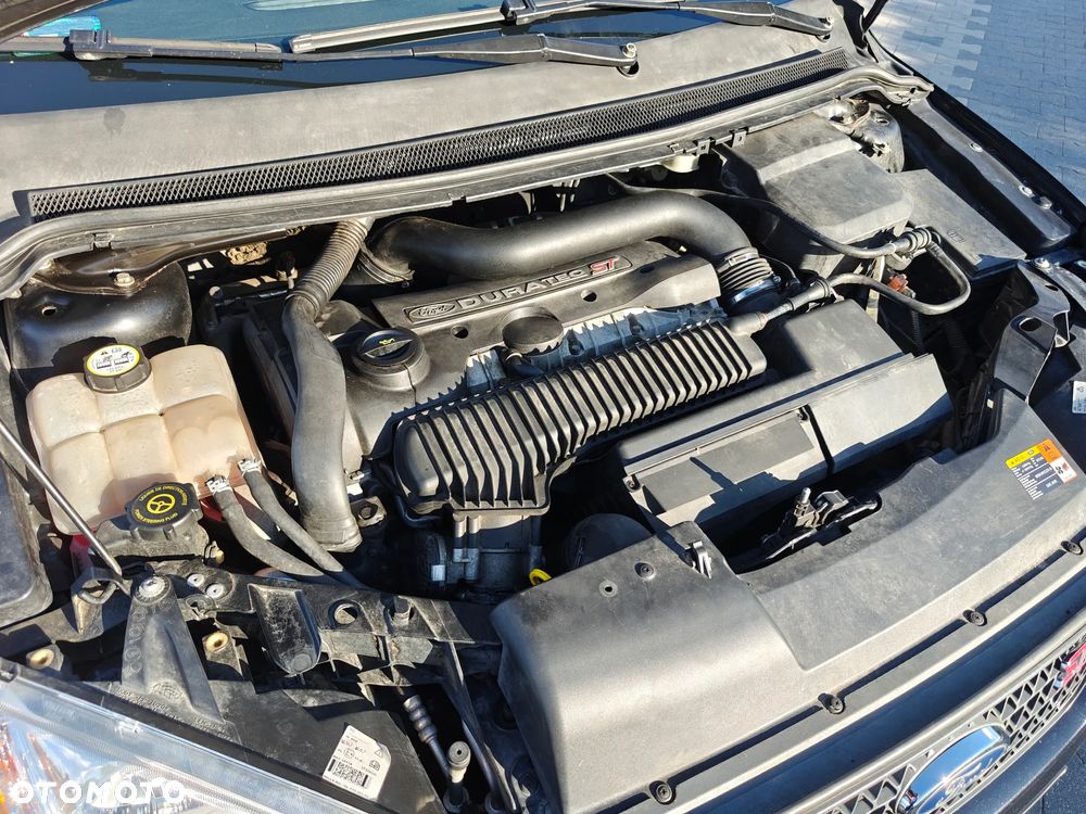 Ford Focus 2.5 ST - 17