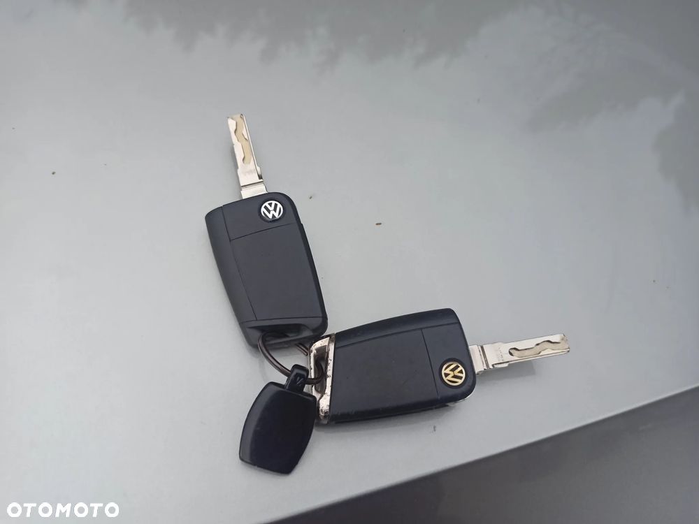 Volkswagen Golf 1.6 TDI BlueMotion Technology DSG Comfortline - 18