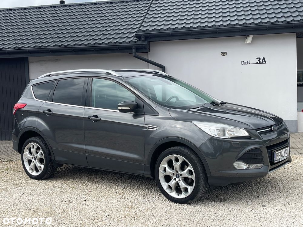 Ford Kuga - 28