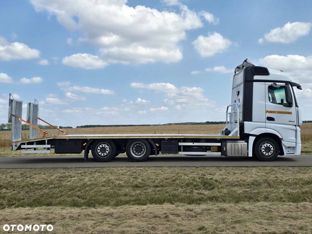 Mercedes-Benz Actros - 6