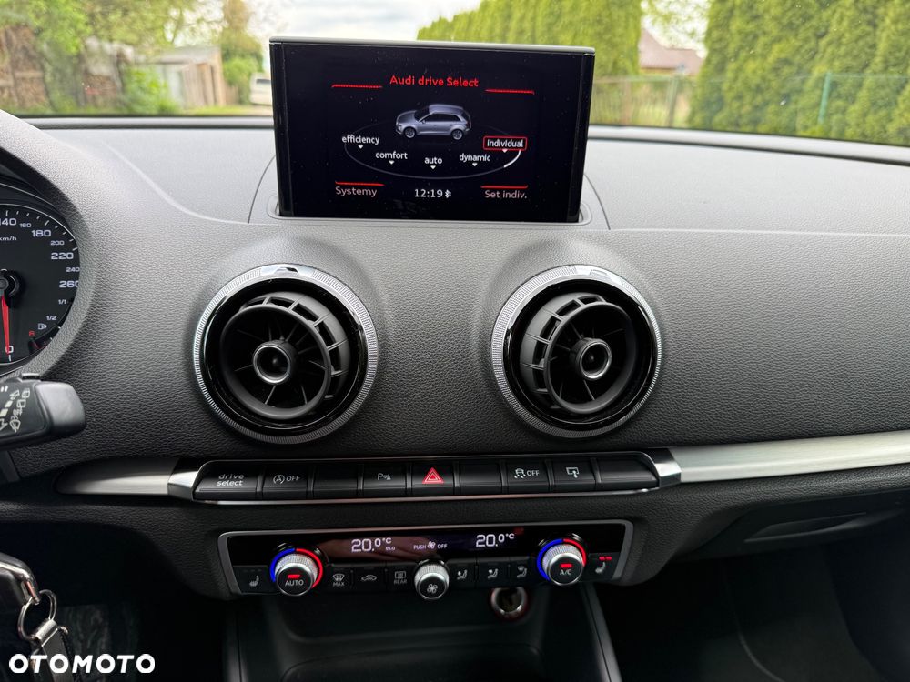 Audi A3 Sportback 2.0 TDI (clean diesel) S line Sportpaket - 18