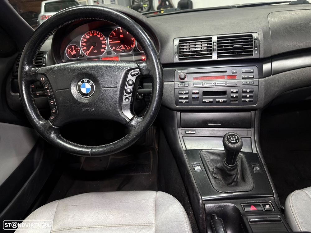 BMW 320 d Sport - 14