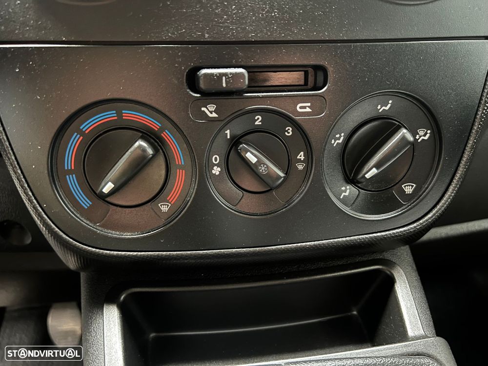 Fiat Fiorino 1.3 M-Jet - 12