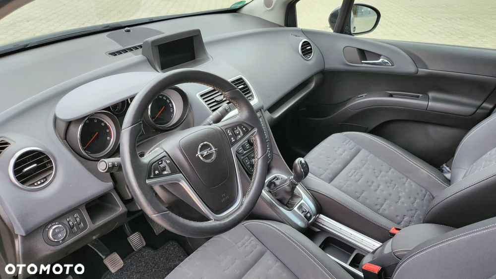Opel Meriva 1.4 T Cosmo - 25