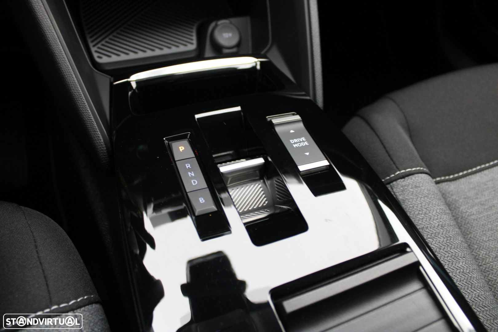 Citroën e-C4 X 50 kWh Feel - 22