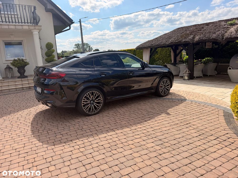 BMW X6 - 10